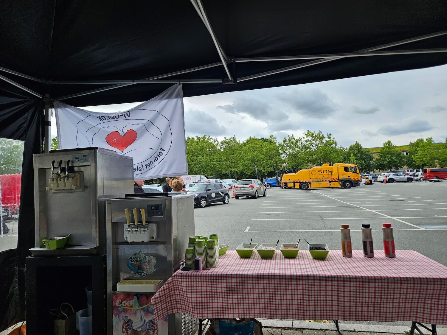 Soft ice maskiner fra Fuldfed Fest opstillet til arrangement